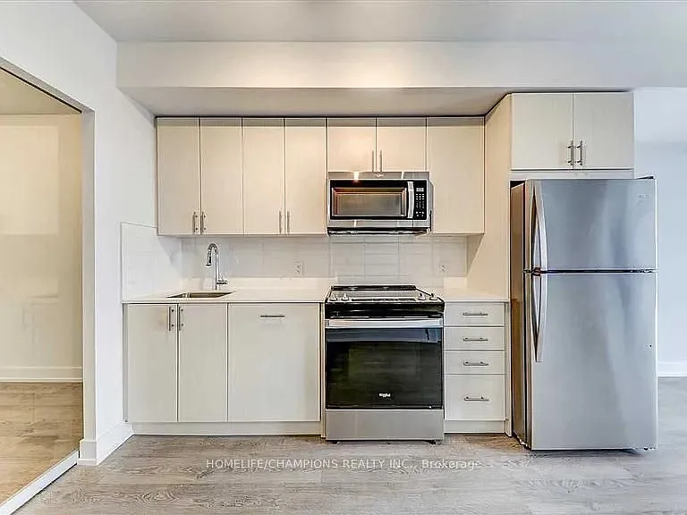 2550 Simcoe St N #2208 — Photo 8
