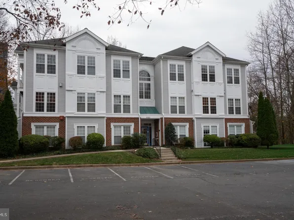 9701 Leatherfern Ter APT 202, Montgomery Village, MD 20886