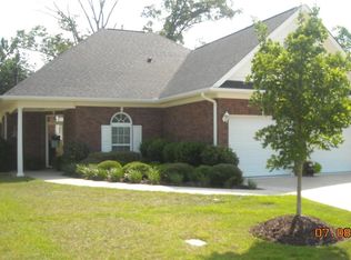 124 Camelot Dr, Seneca, SC 29672