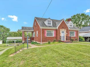 2039 Mayfield Dr, Roanoke, VA 24014