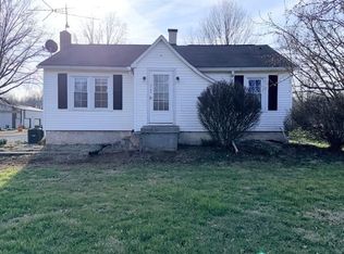 2765 S McCullough Pl, West Terre Haute, IN 47885