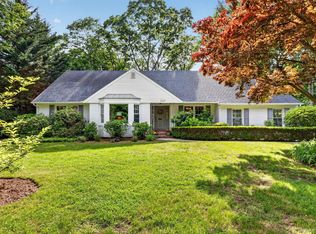 220 Cherry Valley Avenue, Garden City, NY 11530