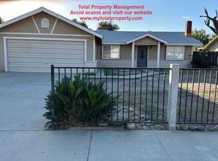 2425 N Sowell Ct, Visalia, CA