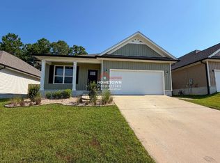 220 Camellia Dr, Cantonment, FL 32533