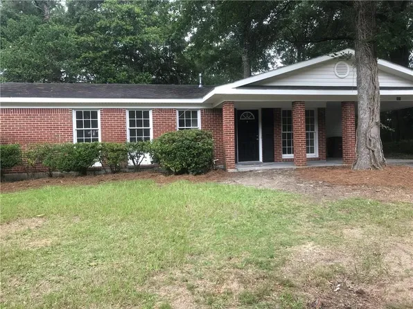 121 Glen Oaks Rd, Mobile, AL 36608