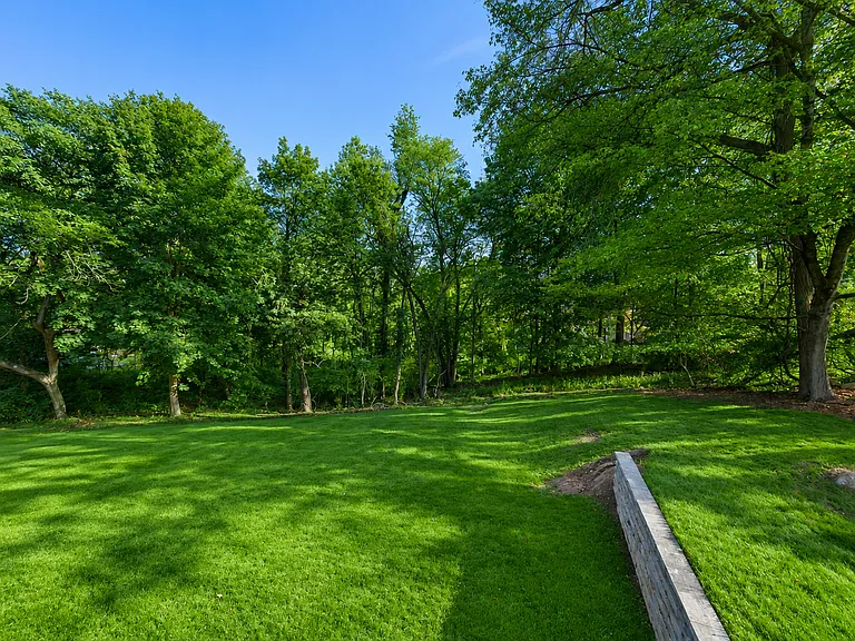 31 Gray Farms Rd — Photo 32