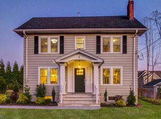 6 Loantaka Way, Madison, NJ 07940