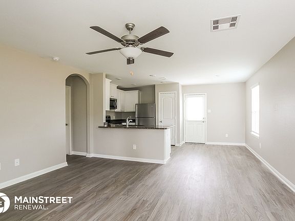 5th image of 26323 Michaelangelo Dr