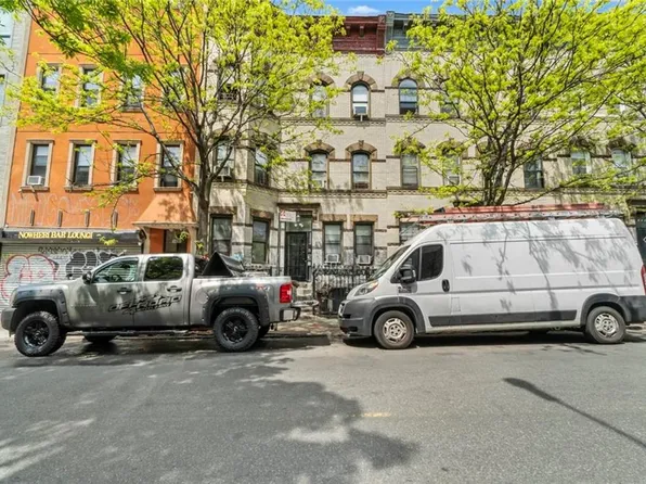 1499 Dekalb Avenue image 3 of 3