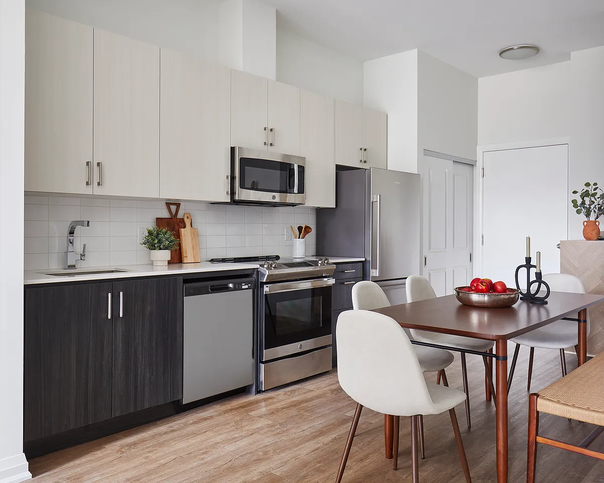 Building Photo - 55 Warrender Ave #1BD