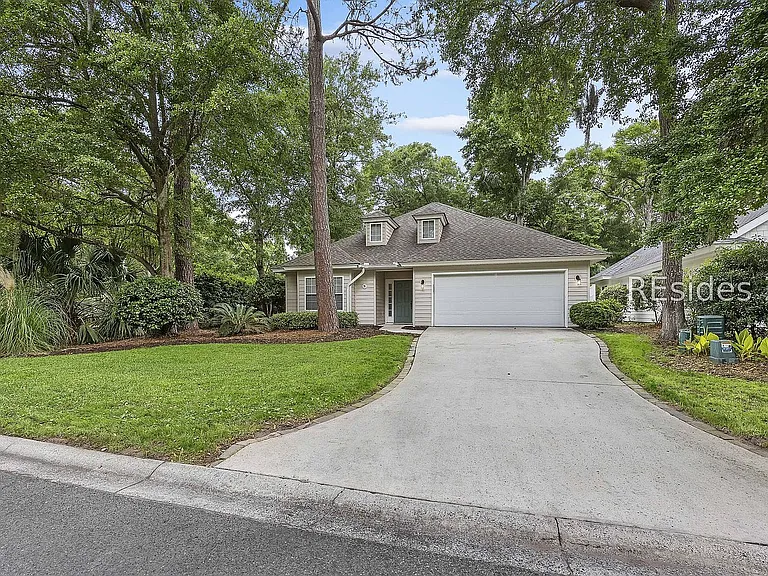 51 E Morgan Ct — Photo 1