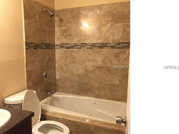 5th image of 3921 Spence Ave