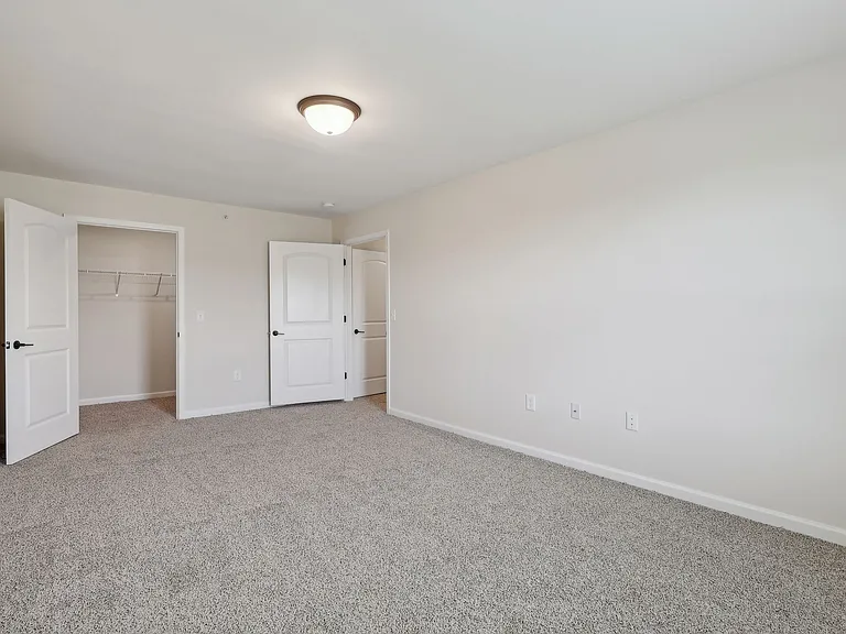 Nicholas Place Apartments — Photo 72