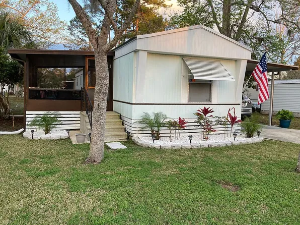 702 Cross Park Dr, Saint Augustine, FL 32084