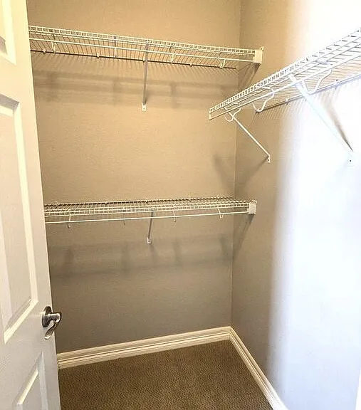 11719 Camarillo St — Photo 21