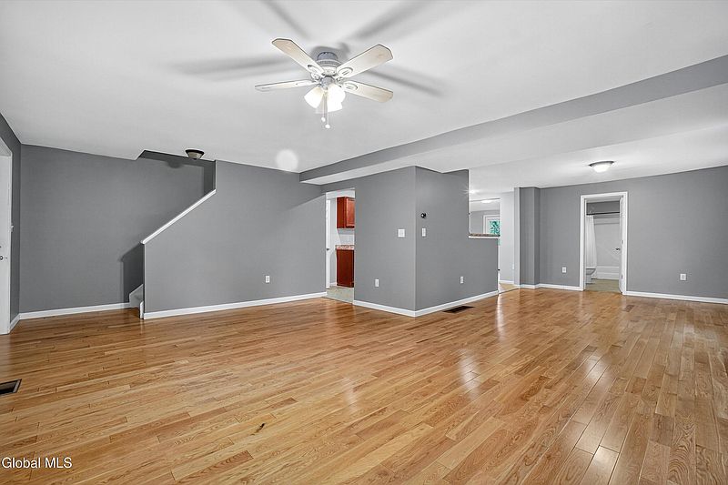 5th image of 6 Fielding Street