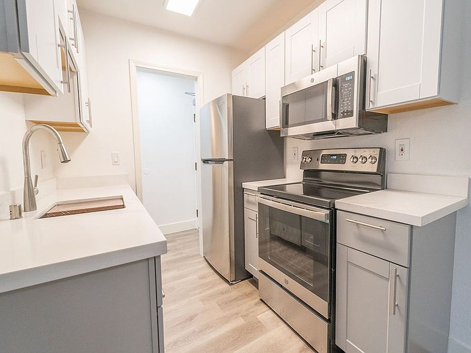 1st image of 561 Boden Way APT 1E