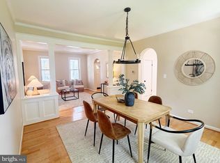 21 Woodlawn Ave, Annapolis, MD 21401