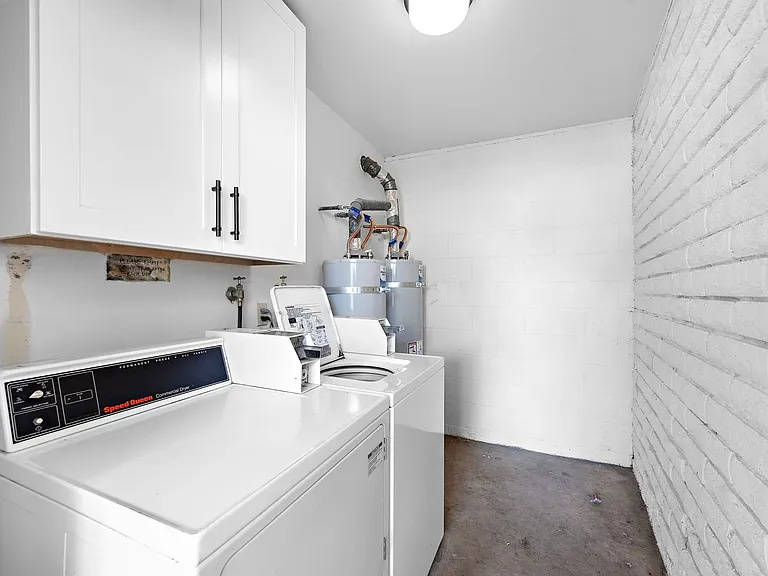 219 Avenida Santa Barbara — Photo 16