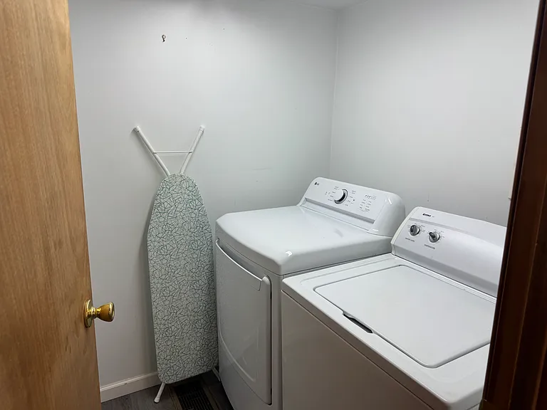 158 N Morgantown St — Photo 13