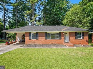 1337 Greenview Dr, Griffin, GA 30224