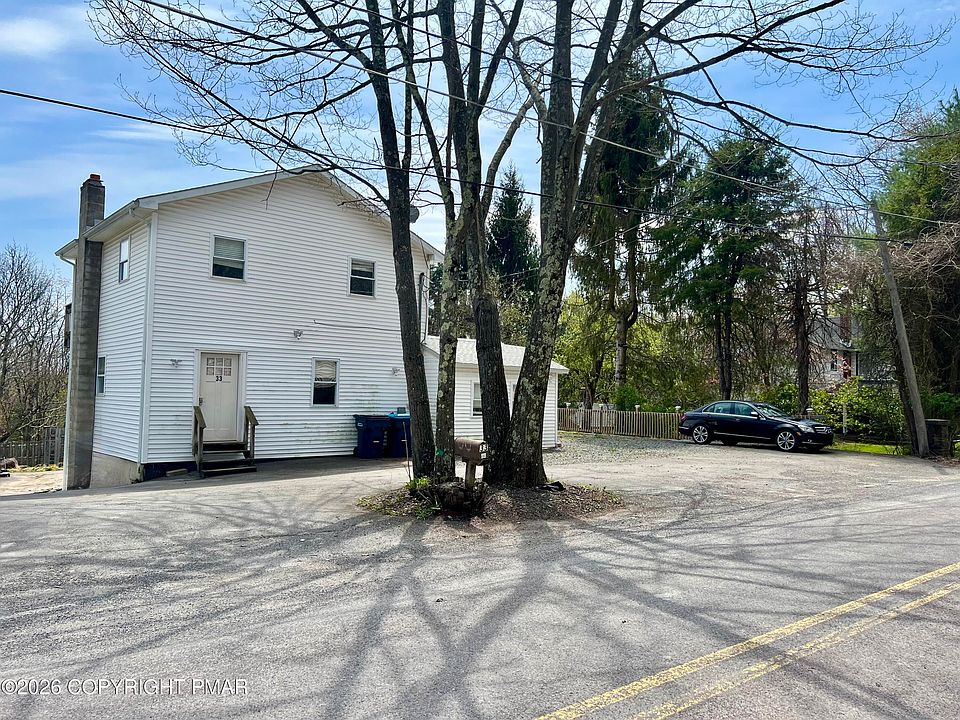 1st image of 33 Reeder St