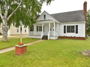 615 Division St E, Faribault, MN 55021