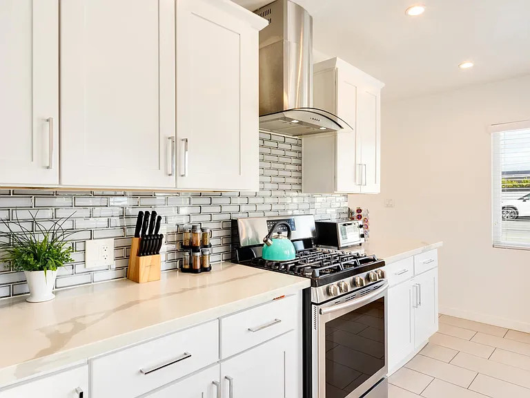 4373 E Camino Parocela — Photo 11