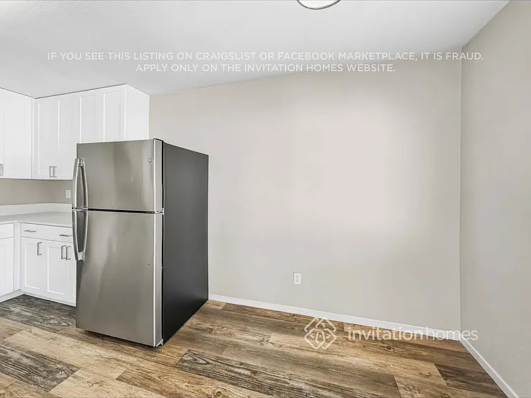 4945 Drifting Pebble St — Photo 8