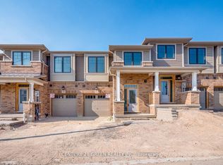 10 Birmingham Dr N #57, Cambridge, ON N1R 0C6
