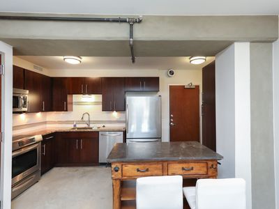 800 Brazos St UNIT 1011, Austin, TX, 78701