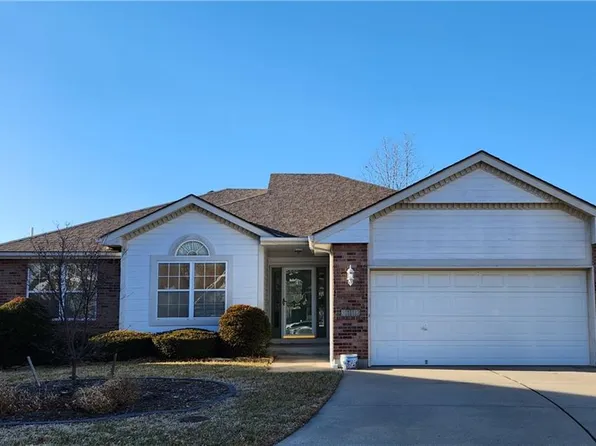3112 S Arrowhead Ct, Independence, MO 64057