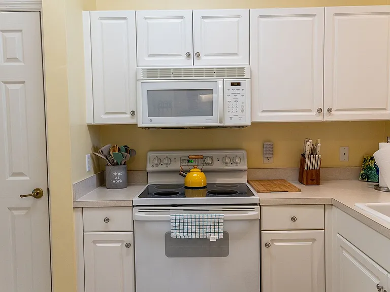 3950 Loblolly Bay Dr #402 — Photo 4