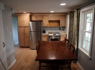 1 High St, Niantic, CT 06357