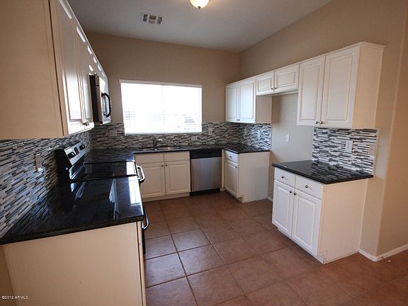 5th image of 9813 E Knowles Ave
