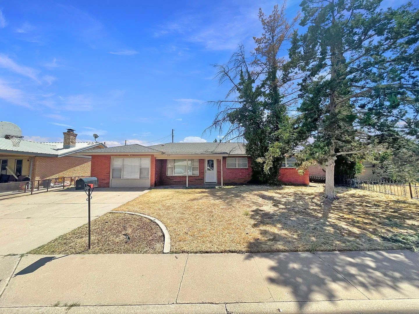 509 W St Anne Pl | Hobbs, NM — Photo 1