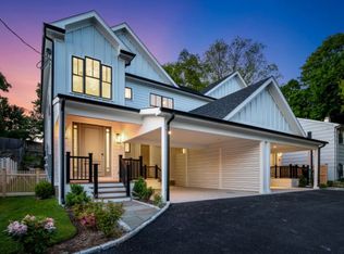 36 Cassidy St, Greenwich, CT 06830