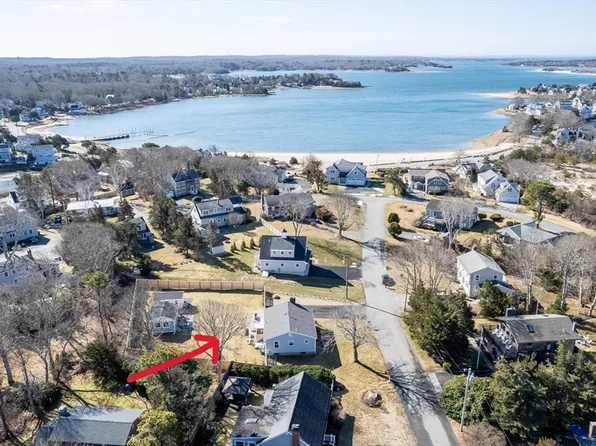 6 Andrea Rd, Bourne, MA 02532