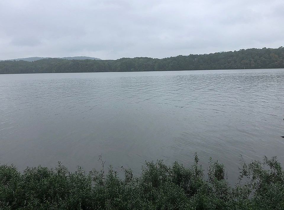 1st image of 19997 River Dr