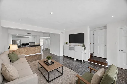 6111 Beverly Hill St Photo 1