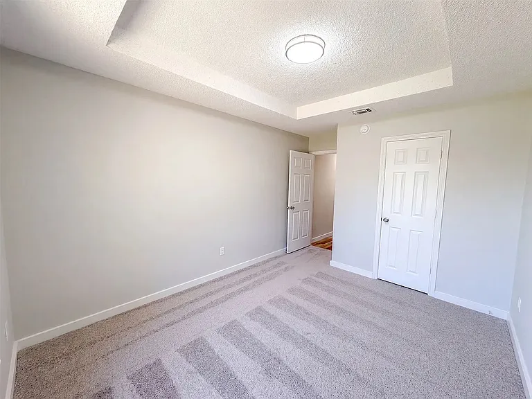 6024 Sundown Dr — Photo 6