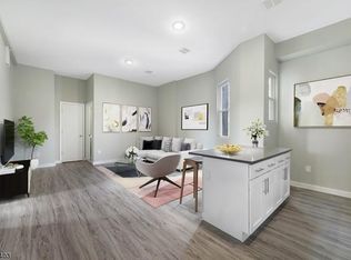 5 Thomas St APT 11, Newark, NJ 07114
