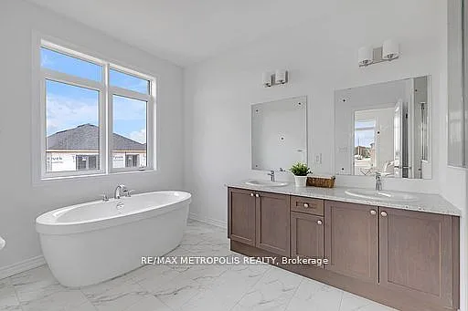 2048 Chris Mason St — Photo 10