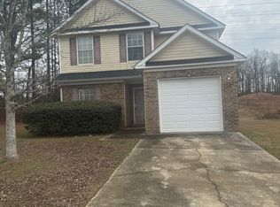 2405 Wood Bend Ln, Riverdale, GA 30296