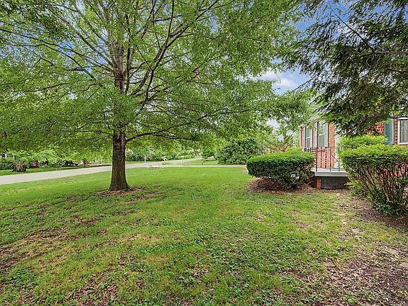 5th image of 2840 Blue Brick Dr