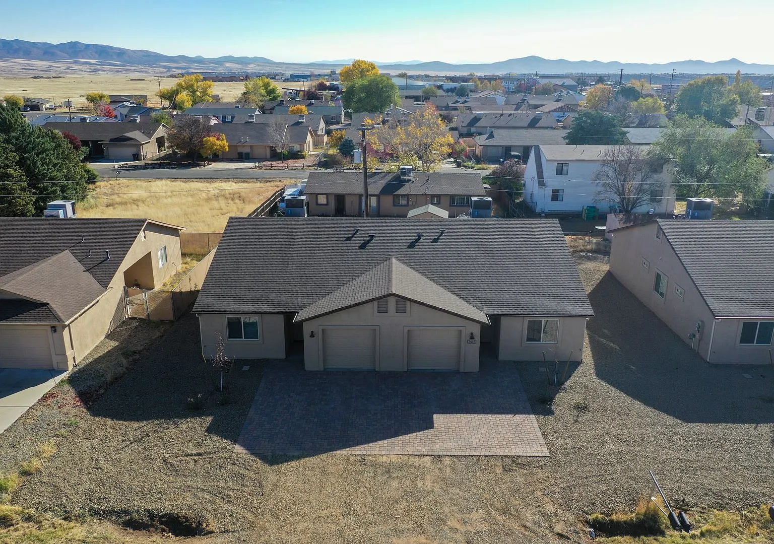 RR790 - 3013 N Corrine Dr — Photo 4