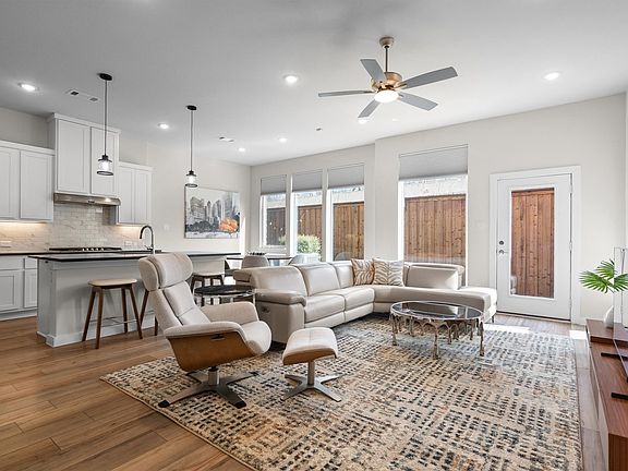 4th image of 3442 Heritage Pl