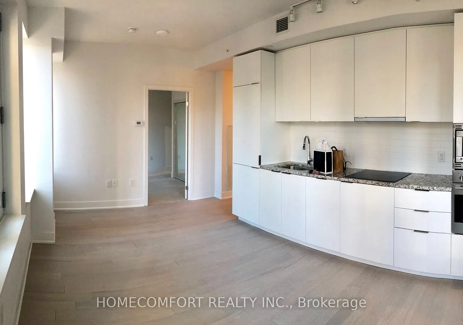 2 bed, $3,200 — Photo 3