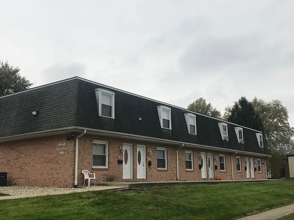 Building Photo 4