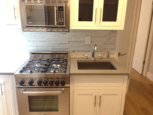 Rented by Beekman Street Realty | media 2